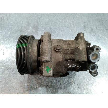 POMPA, SPRĘŻARKA KLIMATYZACJI RENAULT CLIO III ( 05-09 ) 1.2  2008 8200819568A 