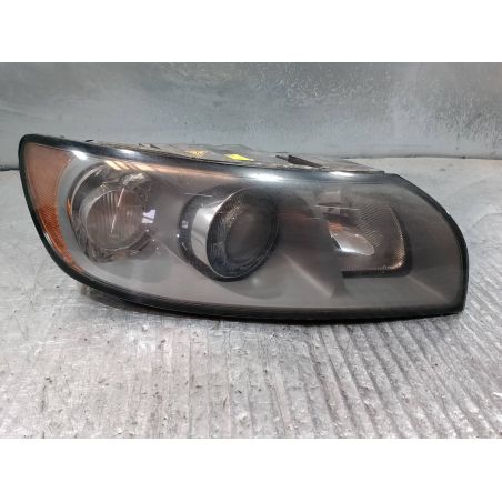 LAMPA PRZÓD PRAWA VOLVO V50 2.0 D 2005 30698890 RH       0301198274 