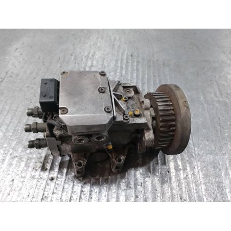 POMPA WTRYSKOWA AUDI A4 B6 2.5 TDI 2001 