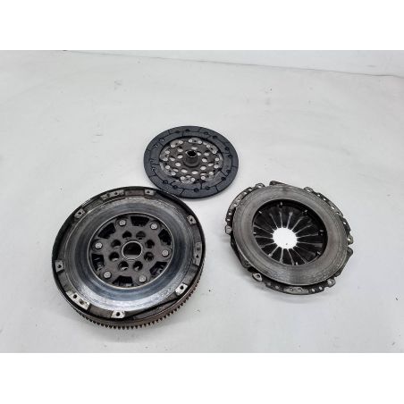 KOŁO DWUMASOWE KOMPLETNE OPEL CORSA D 1.3 CDTI 1.3 CDTi 2007 