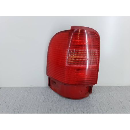 LAMPA TYLNA LEWA SEAT ALHAMBRA I FL 1.9 TDI 2002 7M3945111  7M3945095F 