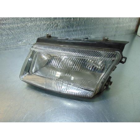 LAMPA LEWA PRZÓD VW PASSAT B5 1997 DEPO 